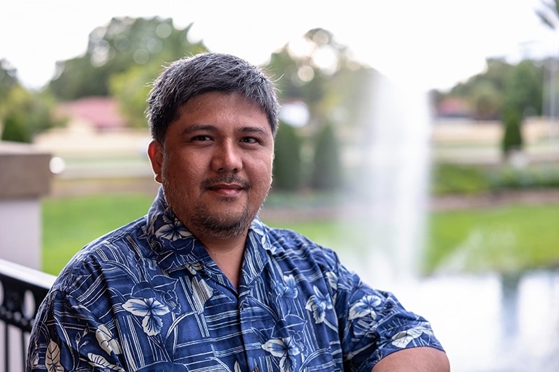 Mac Df Ecard Bio Page Image